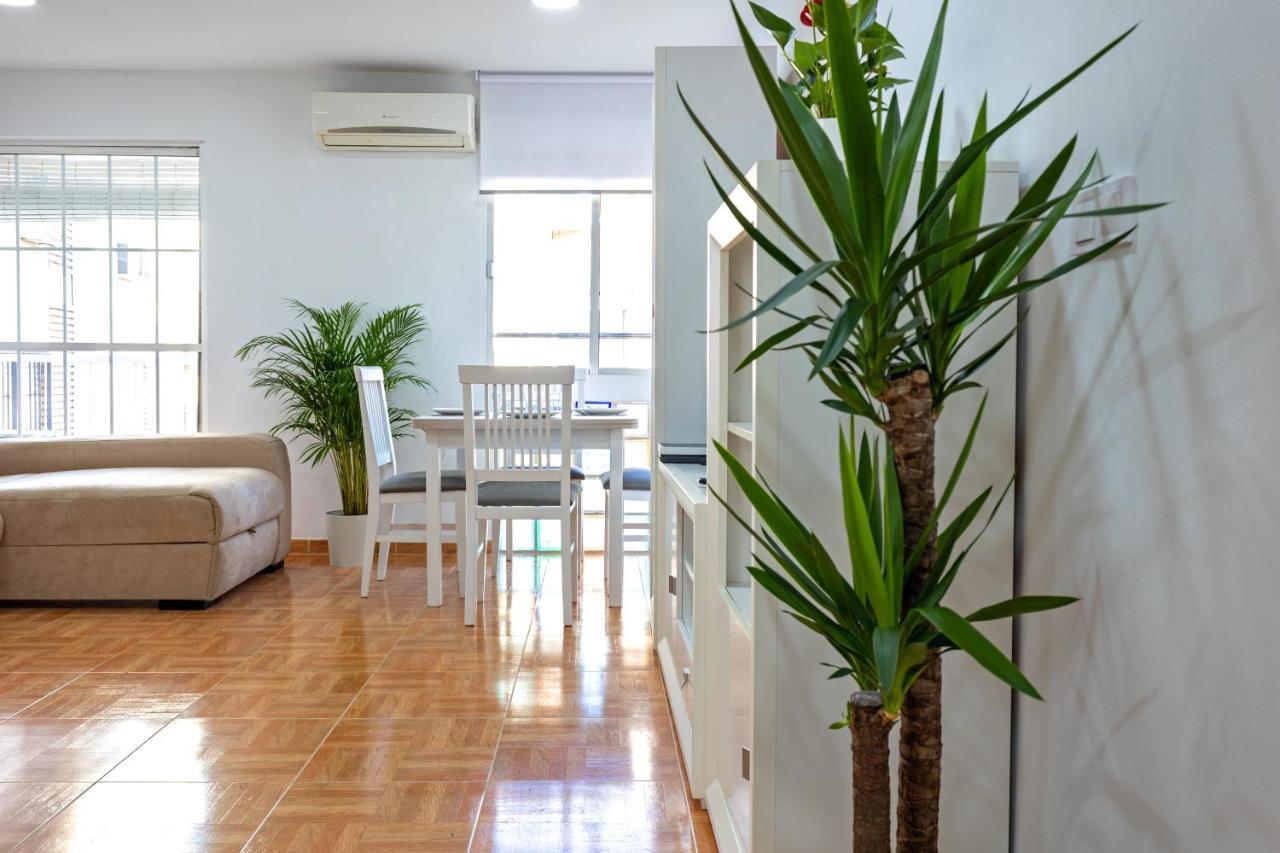 Charming 2 Bedroom Apartment At Triana Center By Oui 塞维利亚 外观 照片
